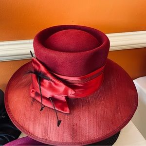 Great derby, church or wedding hat.